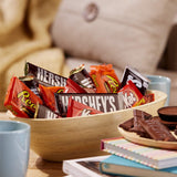HERSHEY'S Halloween Chocolate Candy Bar Assorted Variety Pack - Full Size, 30 Count Gift