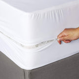 Utopia Bedding Zippered Mattress Encasement - Waterproof Mattress Protector (Twin)