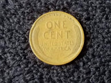 1909 VDB Lincoln Cent + 1909 P -- Set of 2 coins -- 1st Year of Issue -- Good to XF